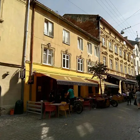 Quarter Aparthotel *