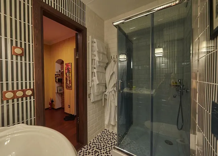 Quarter Aparthotel Lviv