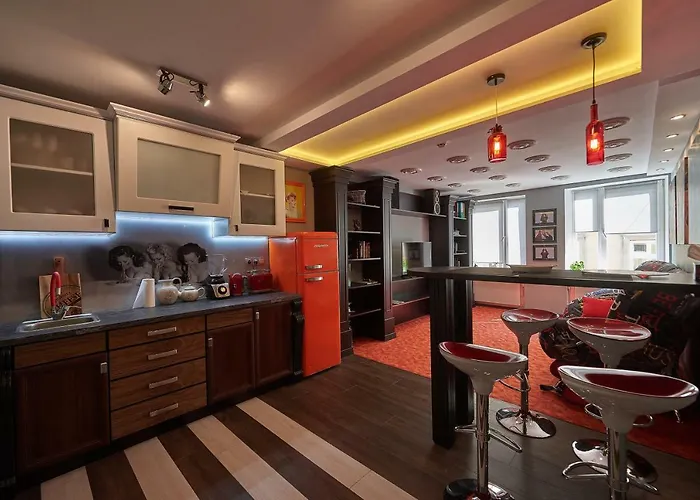 Quarter Aparthotel 4*